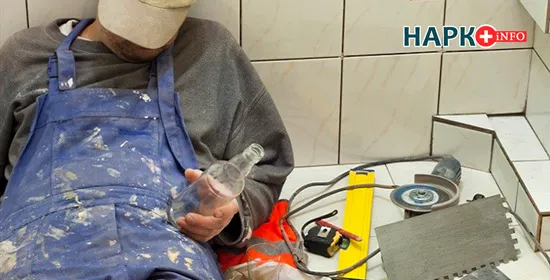 Пьяный на работе